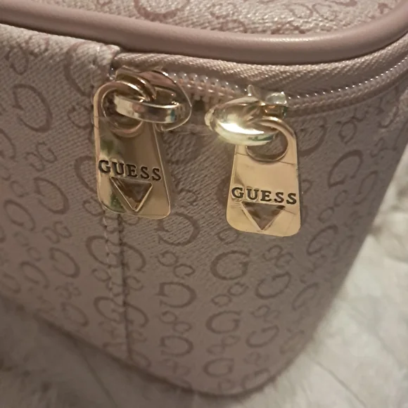 Guess Light Rose Pink Cosmetic Bag with Monogram Design - Picture 4 of 5